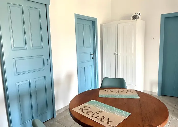 Black Pebble Myconian House * Άνω Μερά