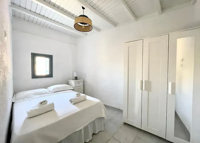 Black Pebble Myconian House Ano Mera